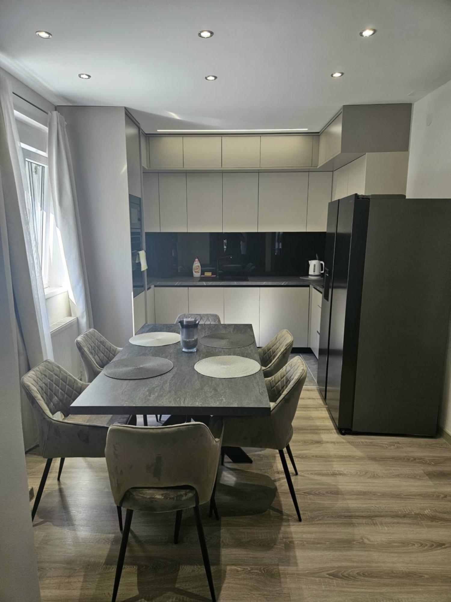 Apartment Holiday Zadar Ngoại thất bức ảnh